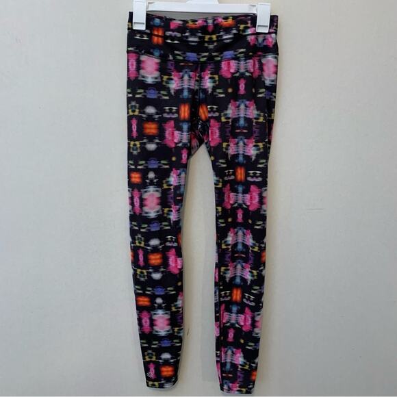 Athleta Freedom Sonar Tight Multi Color Mid Rise 7/8 - Picture 1 of 9